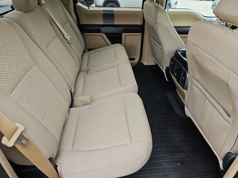 Used 2016 Ford F150 XLT w/ Equipment Group 302A Luxury image 21