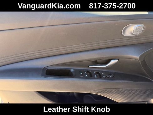 Used 2025 Hyundai Elantra SEL FWD image 16