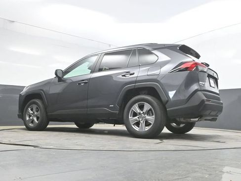 Used 2023 Toyota RAV4 LE AWD/4WD image 37