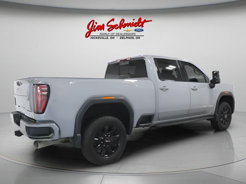 Used 2025 GMC Sierra 2500 AT4 AWD/4WD image 6