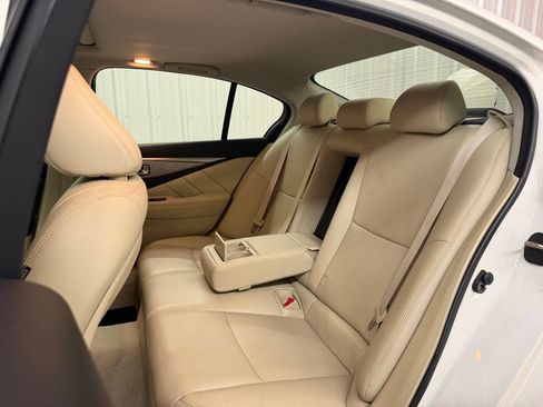Used 2014 INFINITI Q50 Premium w/ Navigation Package RWD image 29