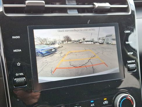 Used 2023 Hyundai Tucson SEL image 17