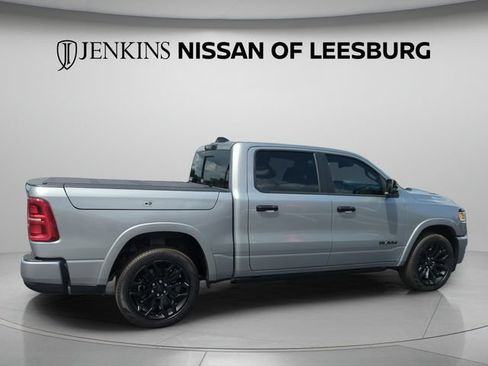 Used 2025 RAM 1500 Limited AWD/4WD image 5
