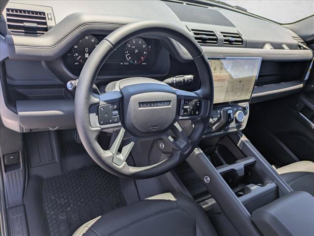 New 2026 Land Rover Defender 110 X-Dynamic SE AWD/4WD image 3