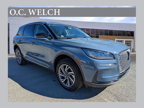 Used 2025 Lincoln Corsair FWD w/ Equipment Group 101A image 1