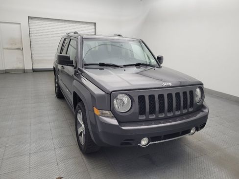 Used 2017 Jeep Patriot High Altitude AWD/4WD image 14