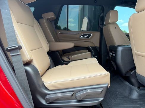 Certified 2024 Chevrolet Tahoe Premier RWD image 28