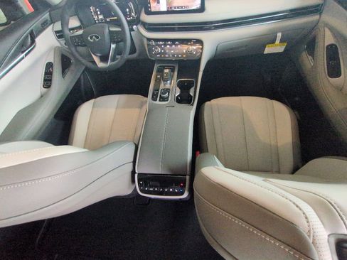 New 2026 INFINITI QX60 Luxe w/ Cargo Package FWD image 29