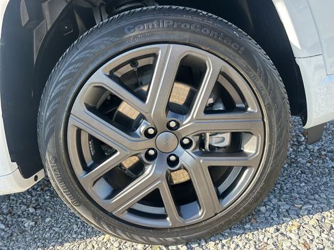 Used 2024 Jeep Compass Limited w/ Driver Assist Group I image 33