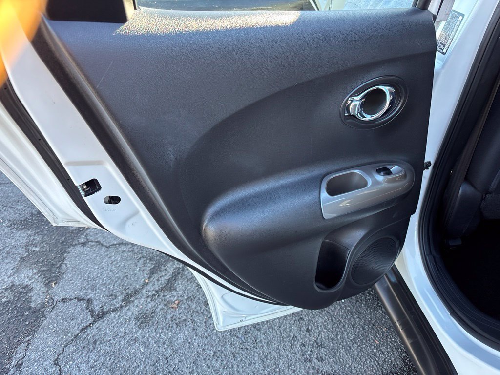 Used 2014 Nissan Juke S AWD/4WD image 18