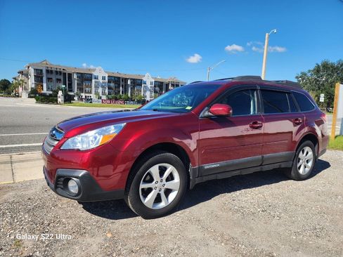 Used 2013 Subaru Outback 2.5i Premium image 2