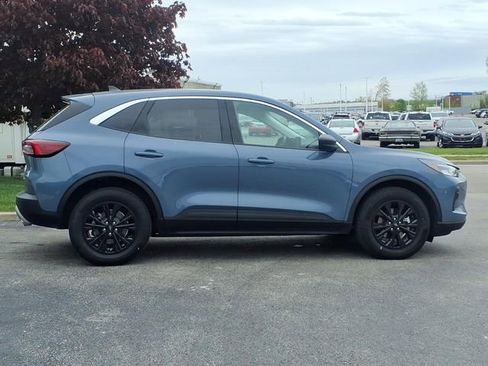 Used 2023 Ford Escape Active AWD/4WD image 22