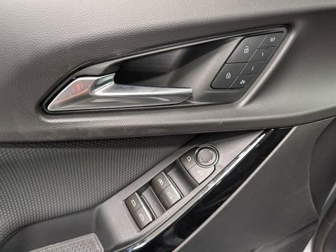 New 2026 Chevrolet Equinox RS AWD/4WD image 17