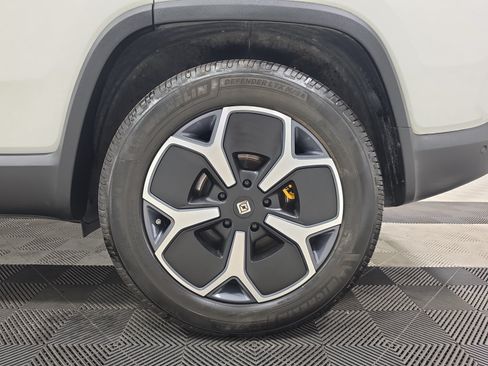 Used 2023 Rivian R1S Adventure Quad AWD/4WD image 10