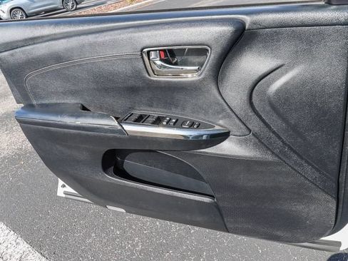 Used 2018 Toyota Avalon XLE FWD image 13