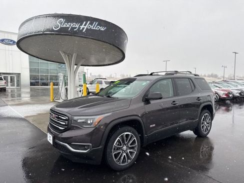 Used 2019 GMC Acadia SLT image 1