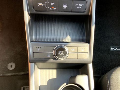 Used 2024 Hyundai Kona SEL FWD image 34