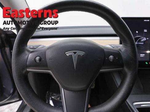 Used 2023 Tesla Model 3 Standard Range RWD image 10
