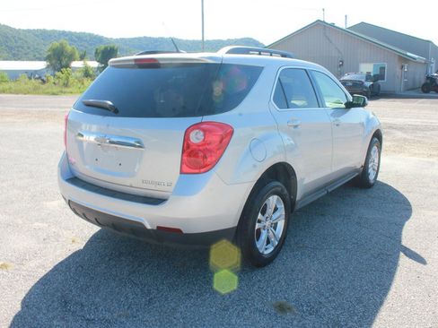 Used 2010 Chevrolet Equinox LT AWD/4WD image 5