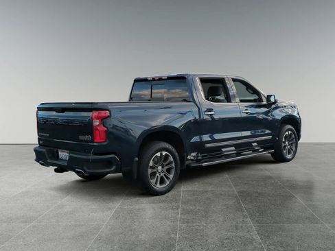 Used 2023 Chevrolet Silverado 1500 High Country w/ Technology Package image 5