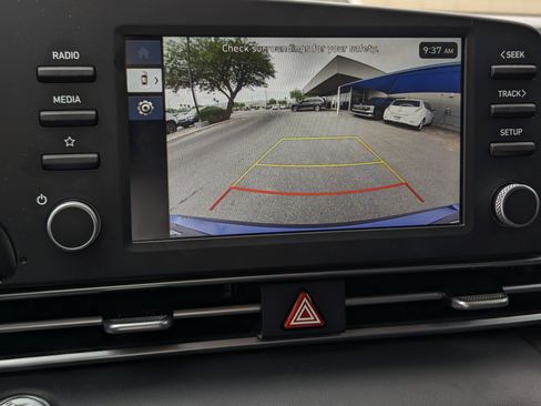 Certified 2025 Hyundai Elantra Blue image 11