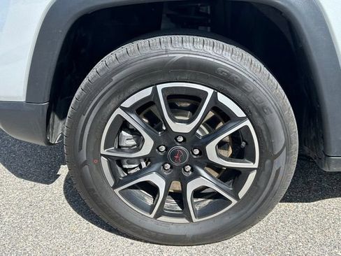 Certified 2025 Jeep Compass Trailhawk AWD/4WD image 15