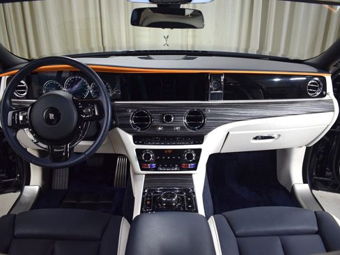 Certified 2021 Rolls-Royce Ghost AWD/4WD image 4