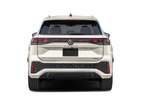 Used 2025 Volkswagen Tiguan SEL R-Line AWD/4WD image 5