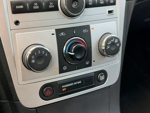Used 2011 Chevrolet Malibu LT w/ Power Convenience Package FWD image 12