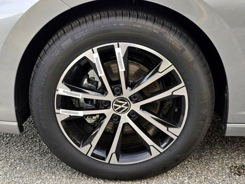 New 2025 Volkswagen Jetta Sport image 8