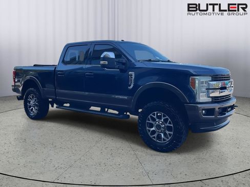 Used 2017 Ford F250 King Ranch w/ King Ranch Ultimate Package image 6