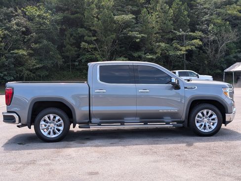 Used 2021 GMC Sierra 1500 SLT w/ SLT Premium Plus Package RWD image 10
