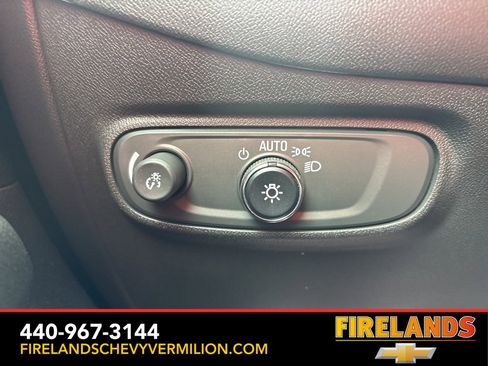 Used 2023 Chevrolet Equinox LT image 17