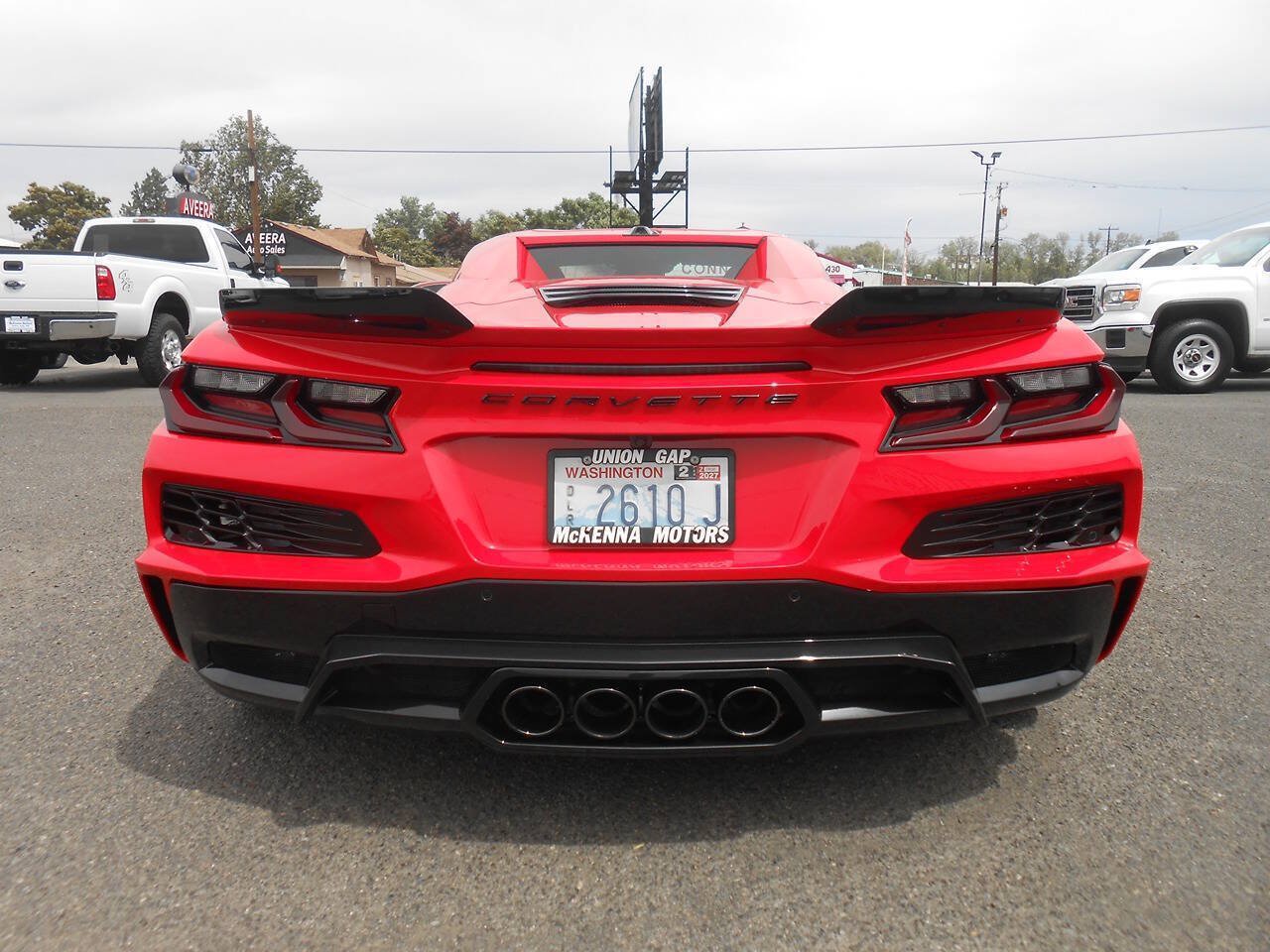 Used 2024 Chevrolet Corvette Z06 RWD image 16