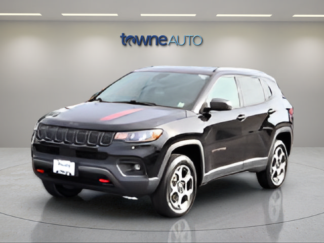 Used 2022 Jeep Compass Trailhawk AWD/4WD image 3