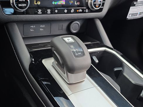 New 2026 Mitsubishi Outlander SE FWD image 23