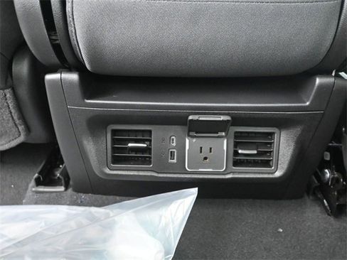 New 2026 GMC Sierra 1500 Elevation image 23