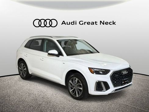 Used 2023 Audi Q5 2.0T Premium w/ Convenience Package AWD/4WD image 9