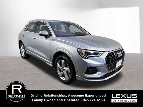 Used 2020 Audi Q3 2.0T Premium Plus AWD/4WD image 3