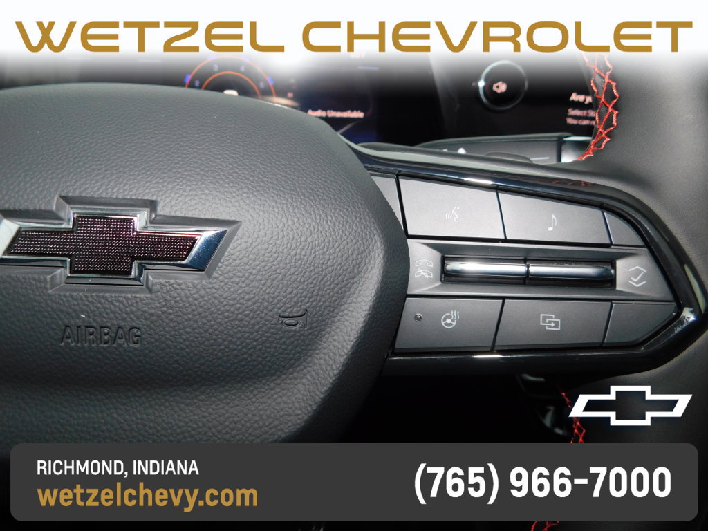 New 2027 Chevrolet Traverse RS w/ LPO, Floor Liner Package FWD image 39
