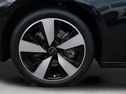 New 2025 Audi A5 2.0T Prestige image 9