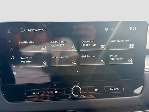 New 2026 Mitsubishi Outlander SE image 15