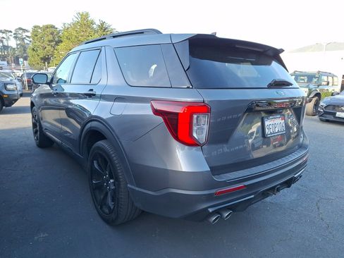 Used 2023 Ford Explorer ST w/ Equipment Group 401A image 4