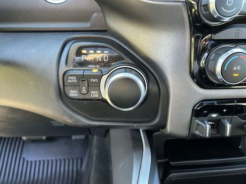 Used 2022 RAM 1500 Big Horn AWD/4WD image 22