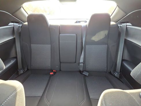 Used 2020 Dodge Challenger SXT w/ Blacktop Package image 21