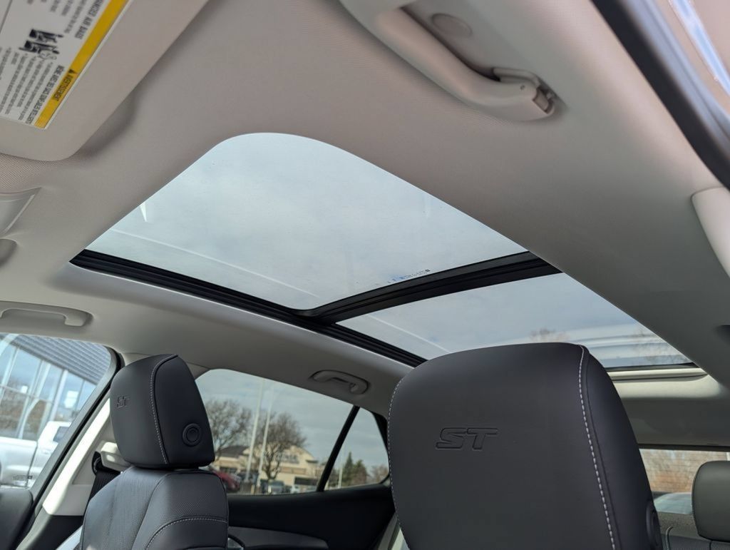 New 2026 Buick Envision Sport Touring AWD/4WD image 6