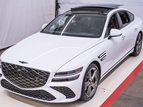 Certified 2025 Genesis G80 2.5T Sport Prestige AWD/4WD image 1