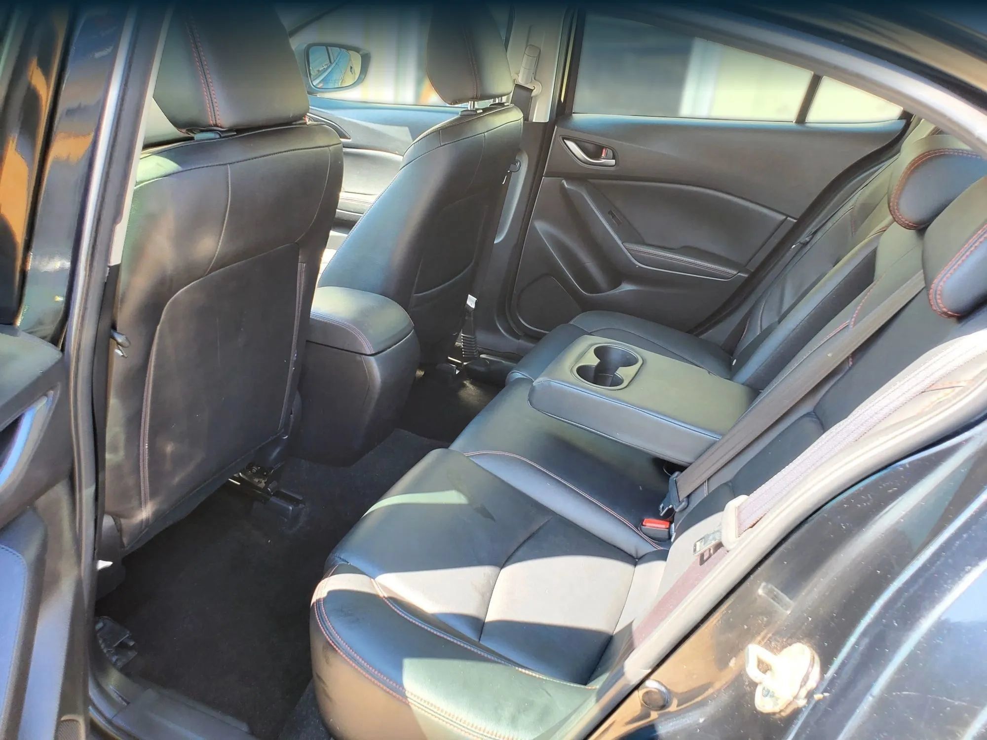Used 2016 MAZDA MAZDA3 i Grand Touring FWD image 33