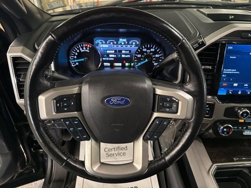 Used 2022 Ford F250 Lariat image 12