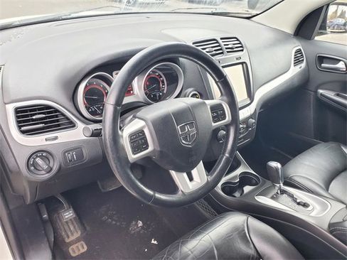 Used 2014 Dodge Journey Limited w/ Driver Convenience Group image 14